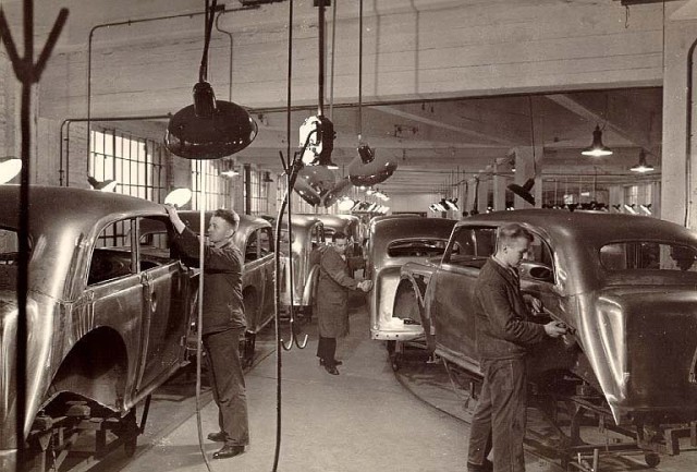 Opel Olympia na linii montażowej