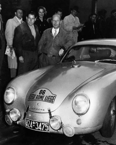 "Raceborn" - 75 lat motorsportu Porsche na Retro Classics 2026