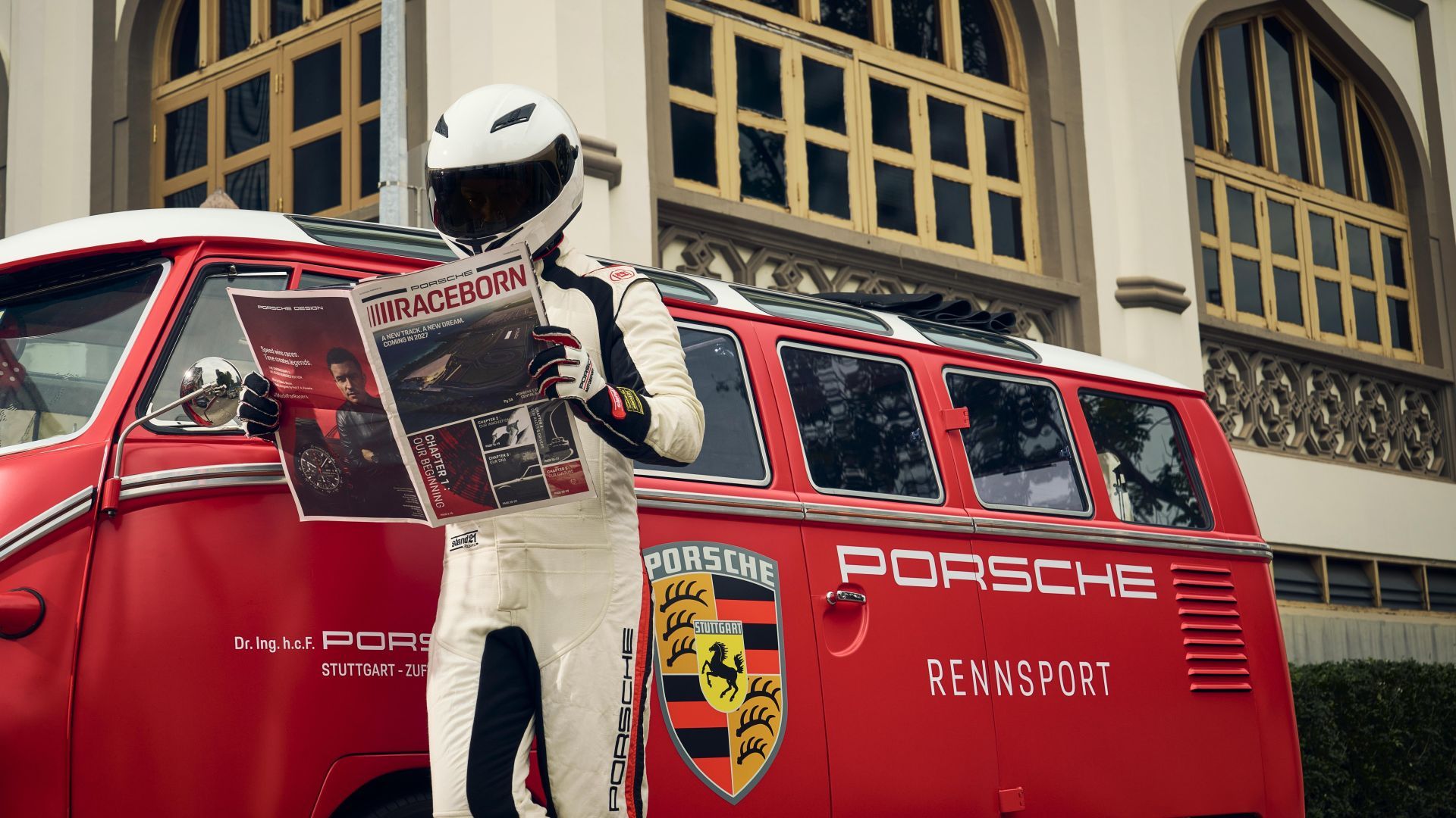 Porsche odświeża legendę Renndienst i odsłania wizję PEC Singapore