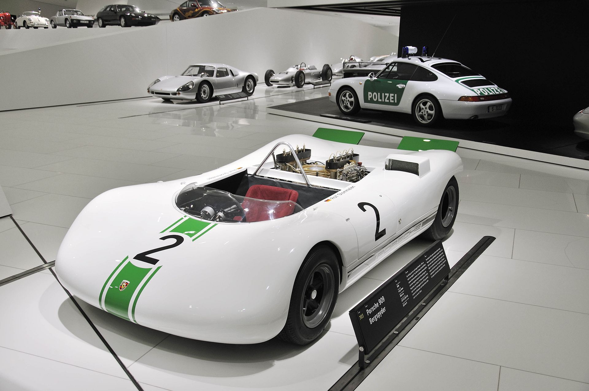 Porsche na Ultrace - górskie DNA w nowoczesnych maszynach