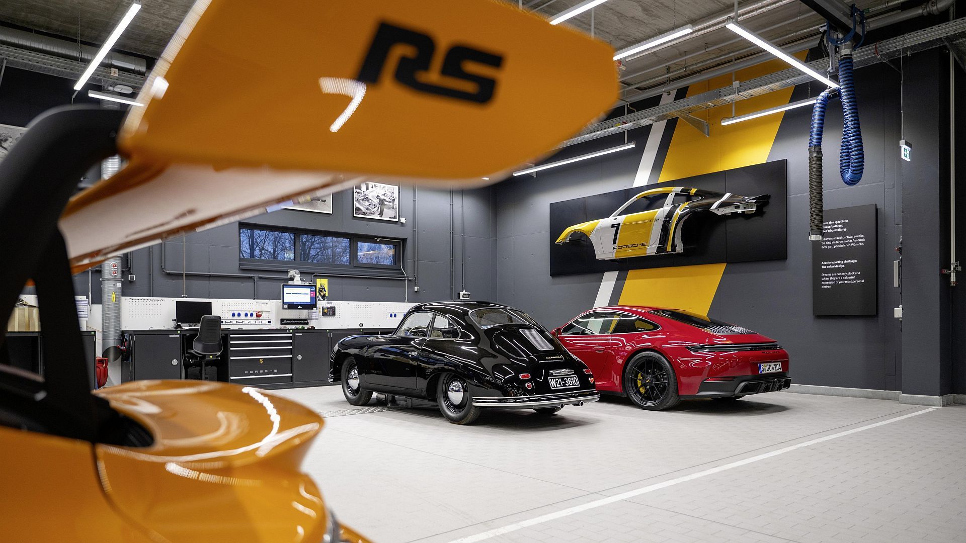 Porsche obchodzi 75 lat produkcji w Zuffenhausen