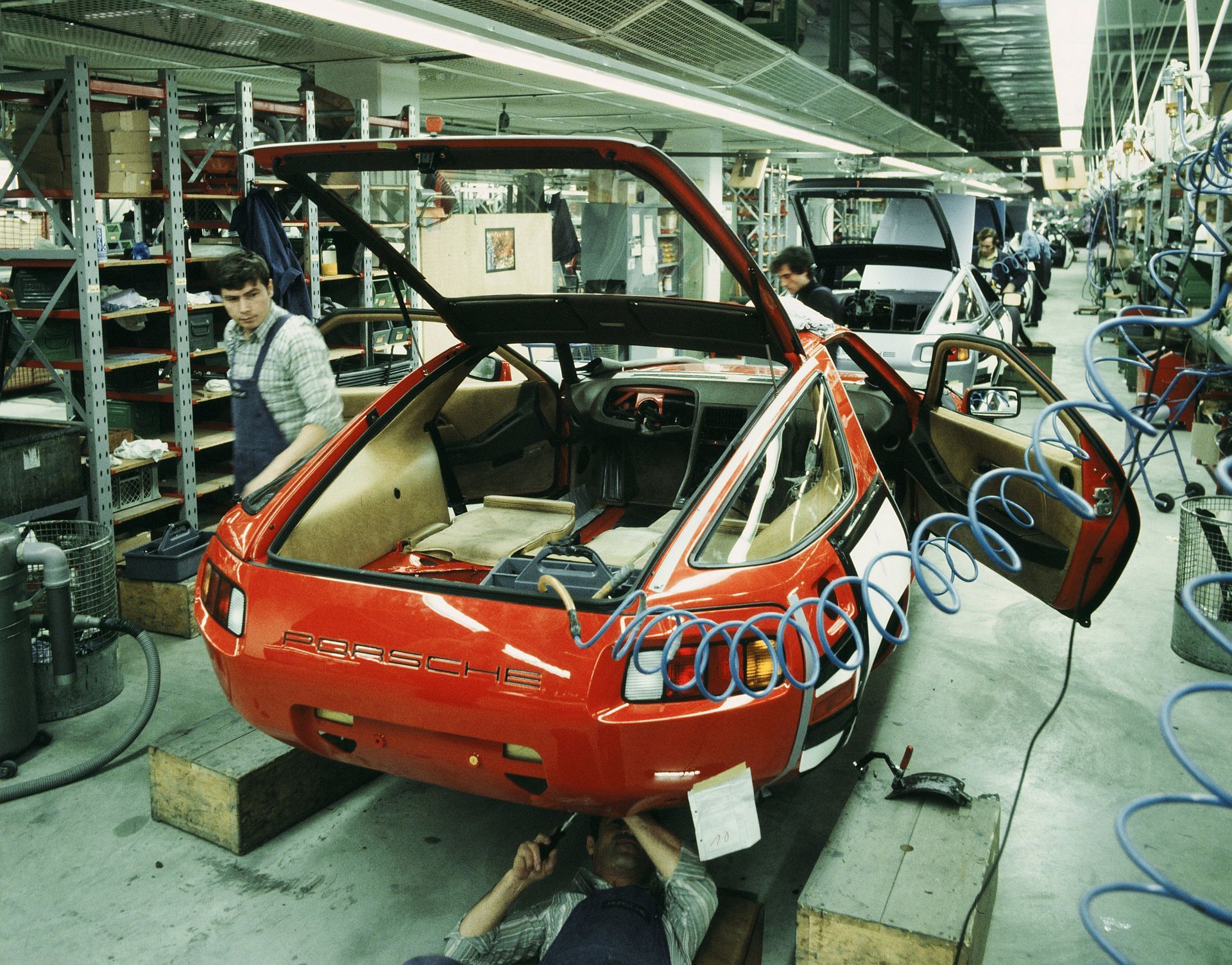 Porsche obchodzi 75 lat produkcji w Zuffenhausen