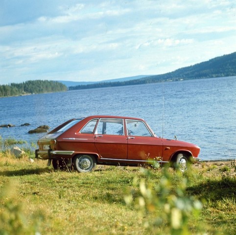 Renault R16
