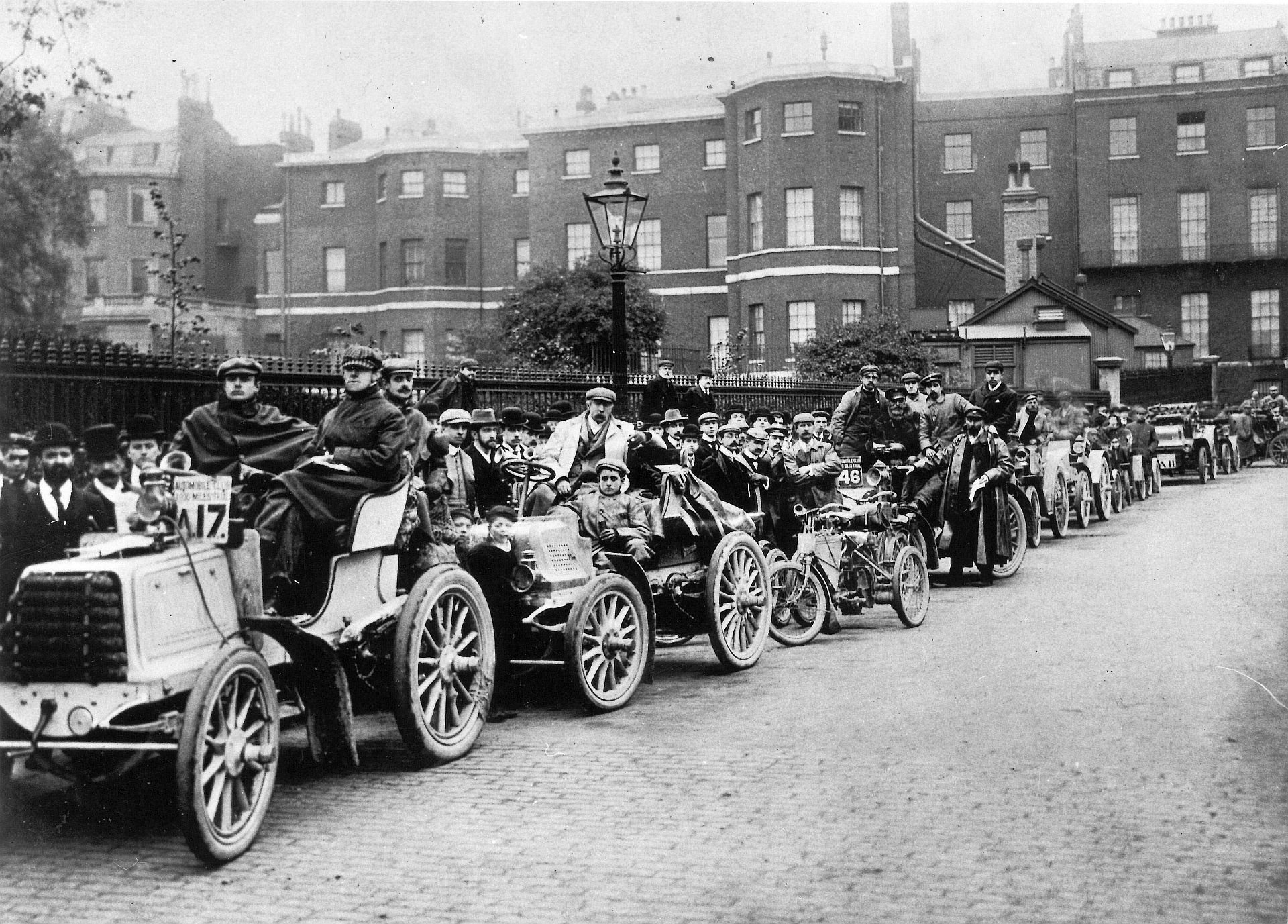 125 lat pionierskiej jazdy - hołd dla historycznego 1000 Mile Trial