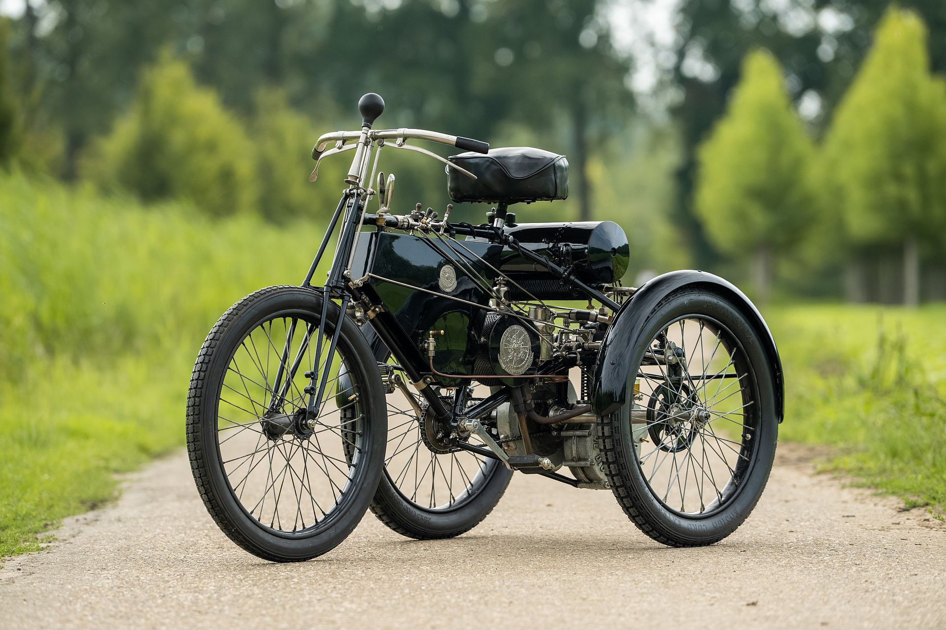 De Dion-Bouton Tricycle z modułem Quadricycle