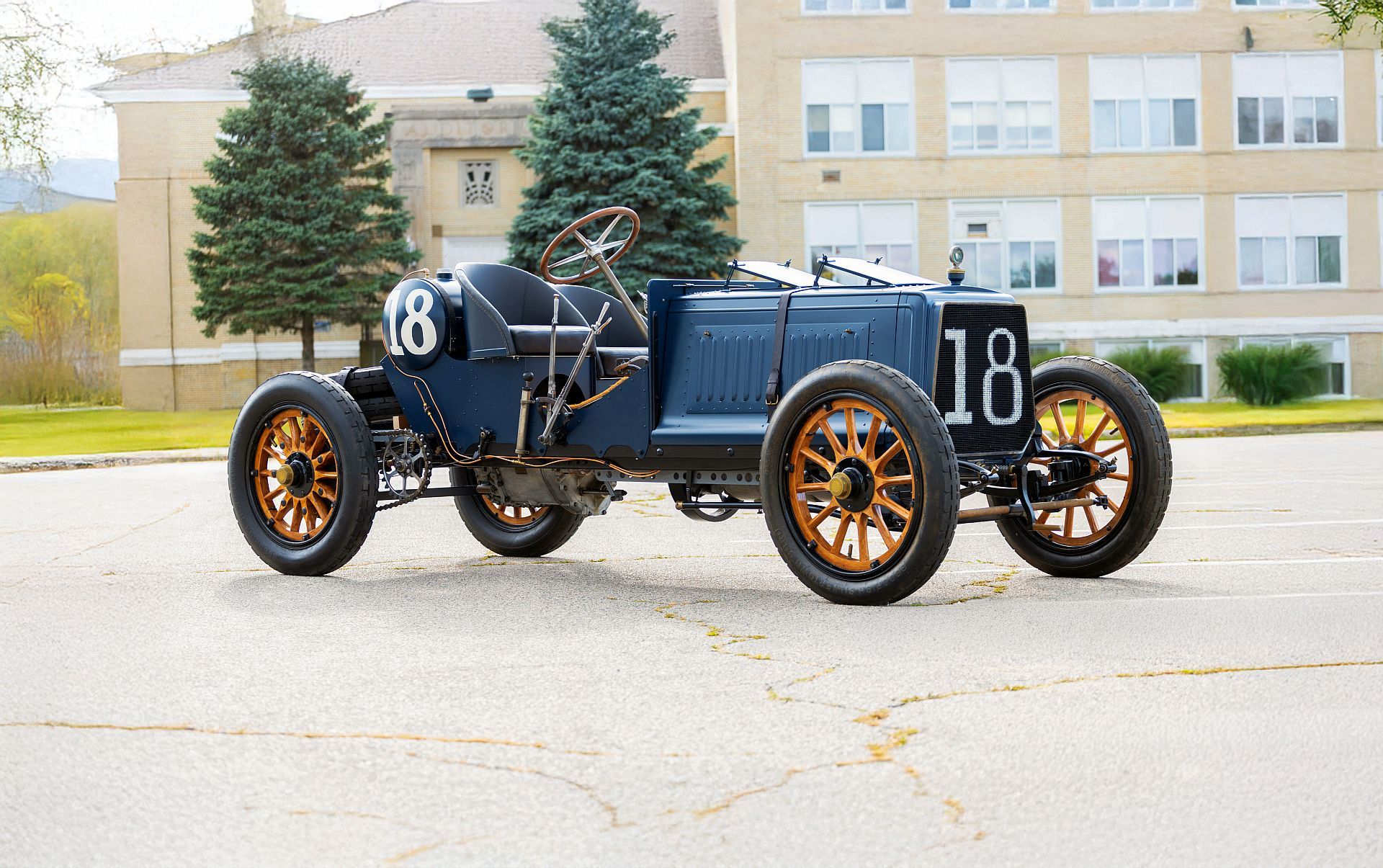 Panhard et Levassor Type Q Racing - gigant ery Edwardiańskiej