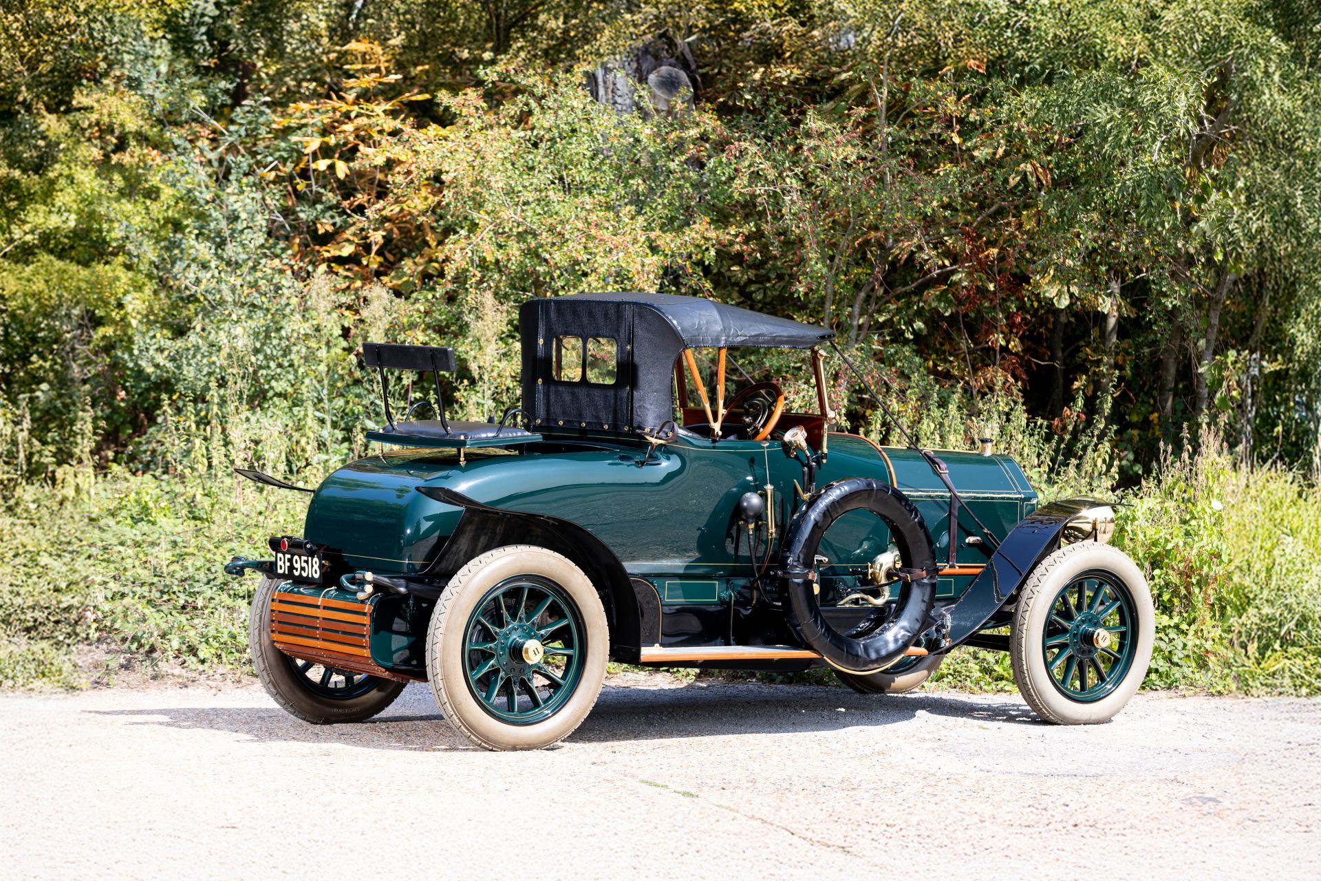 Isotta Fraschini Tipo PM - włoski klasyk z duszą wyścigów
