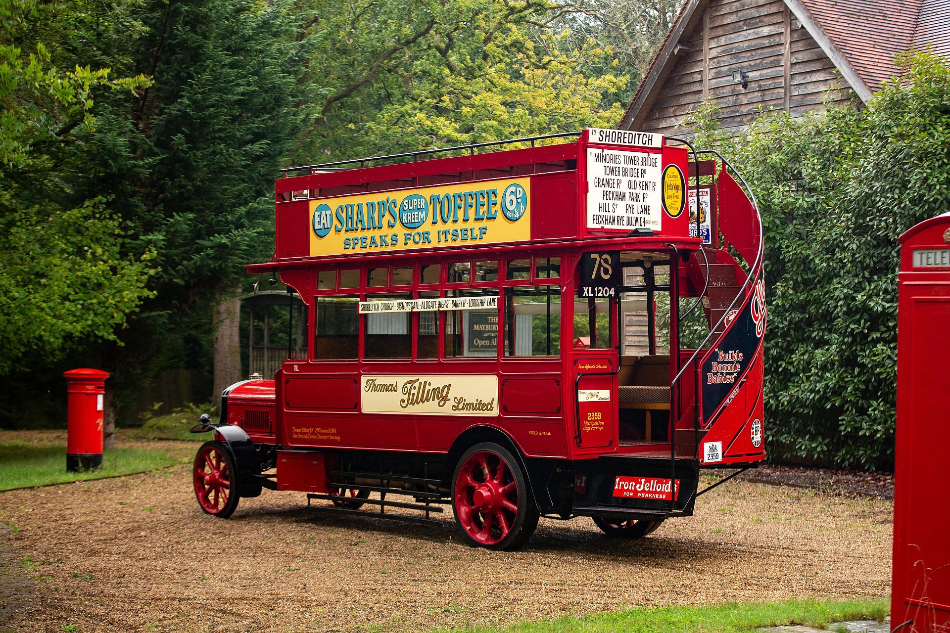 Tilling-Stevens TS3A - hybrydowa ikona londyńskich ulic