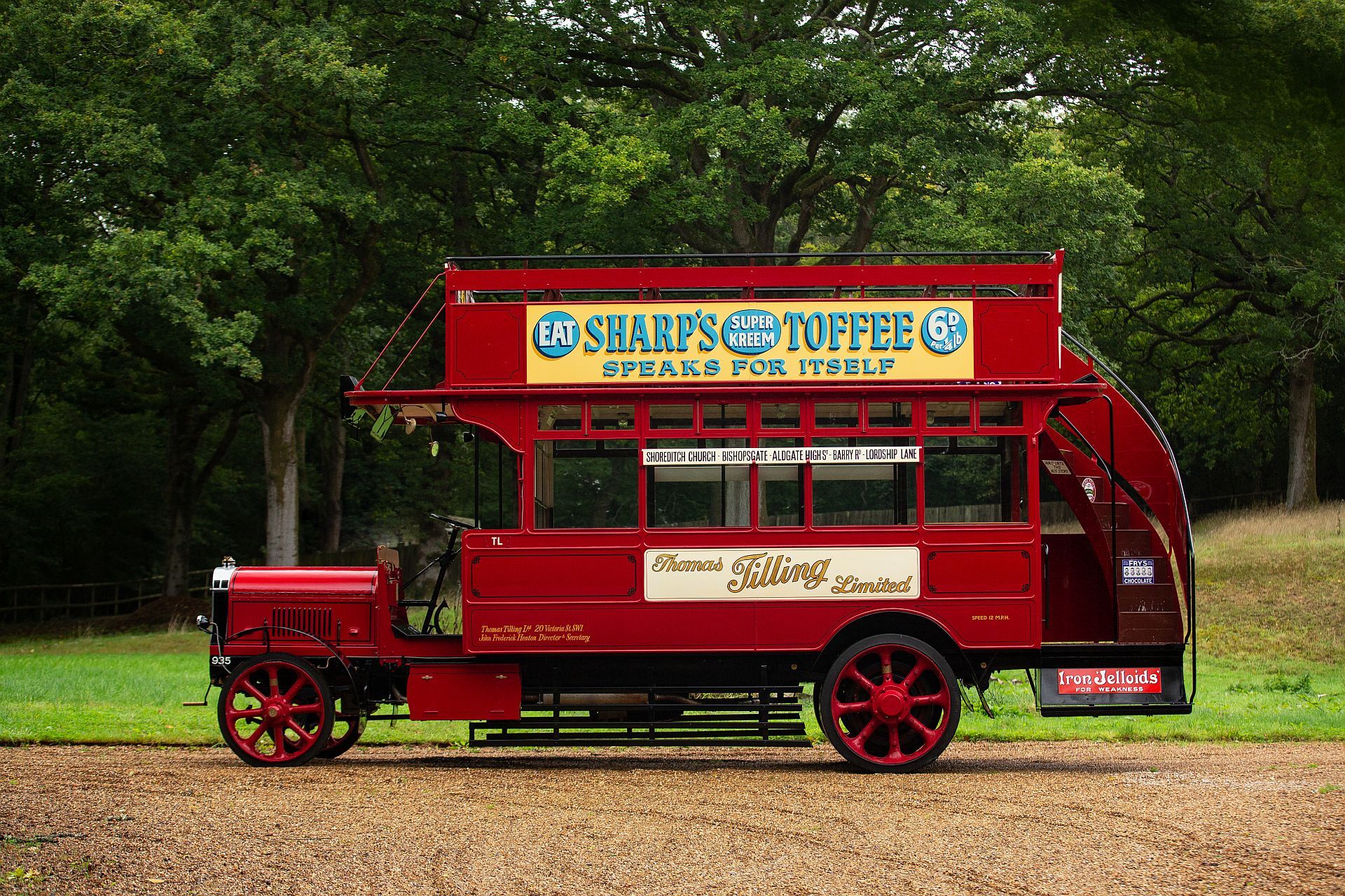 Tilling-Stevens TS3A - hybrydowa ikona londyńskich ulic