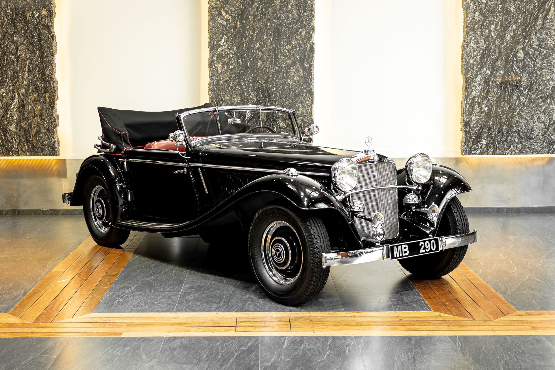 Mercedes-Benz 290 Cabriolet - elegancja, historia i perfekcja w jednym