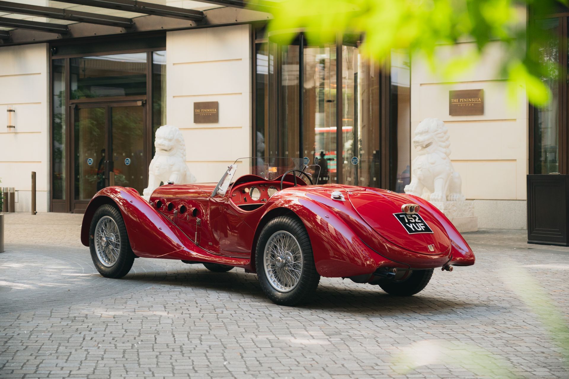 Królowa szos z duszą Grand Prix - Alfa Romeo 8C 2900 B Spider