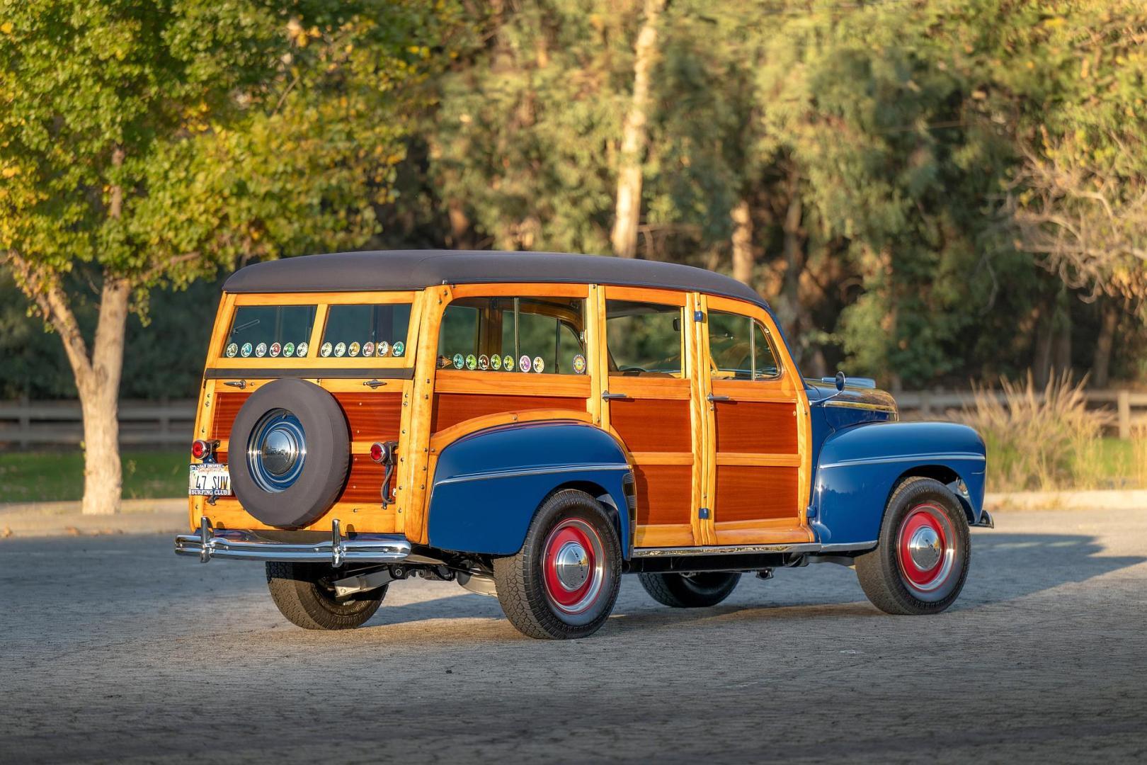 Ford Super Deluxe Station Wagon AWD Custom