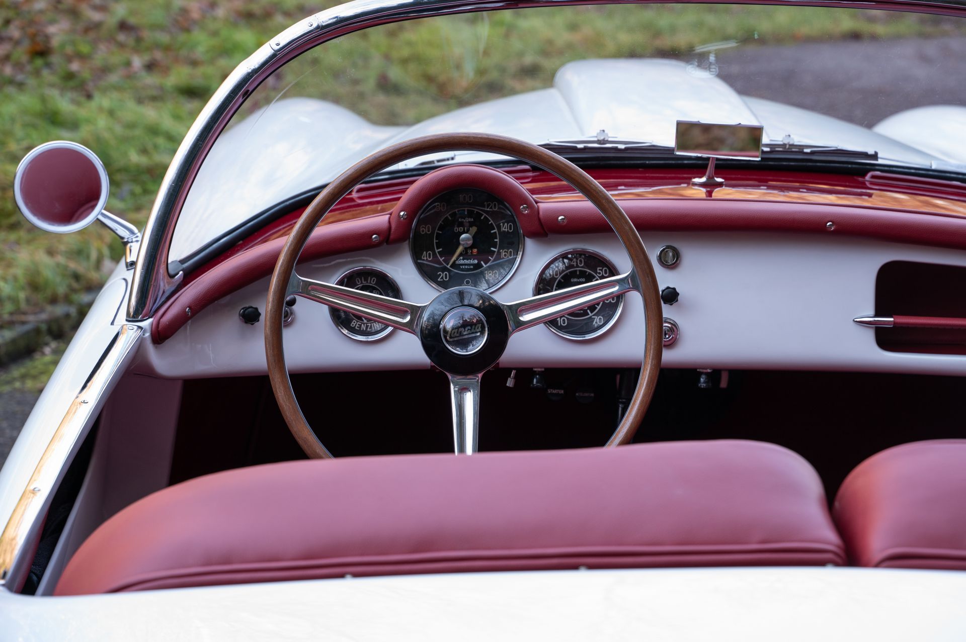 Lancia B24S Spider America by Pinin Farina