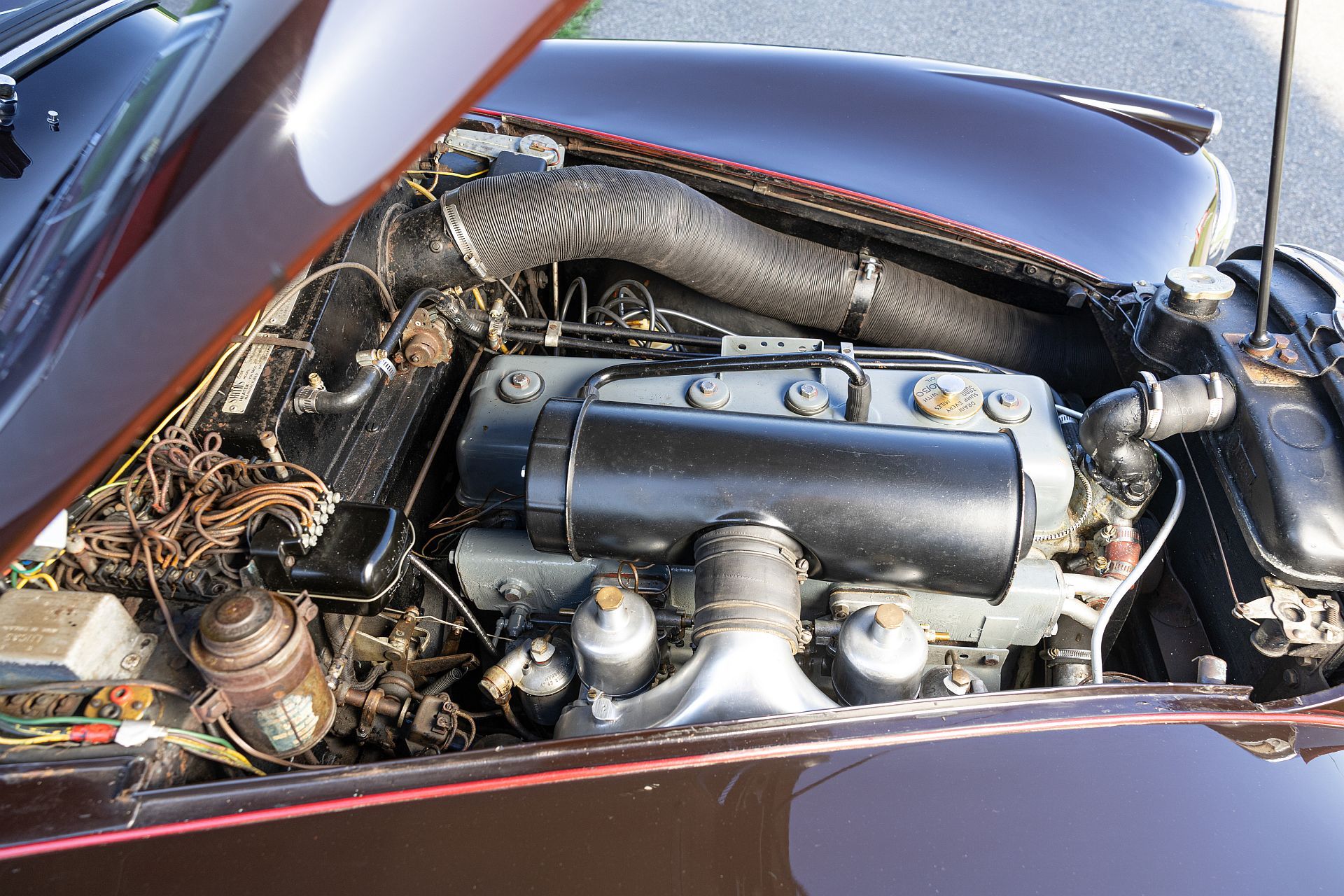 Daimler Conquest Drophead Coupé - arystokratyczny szyk na kołach