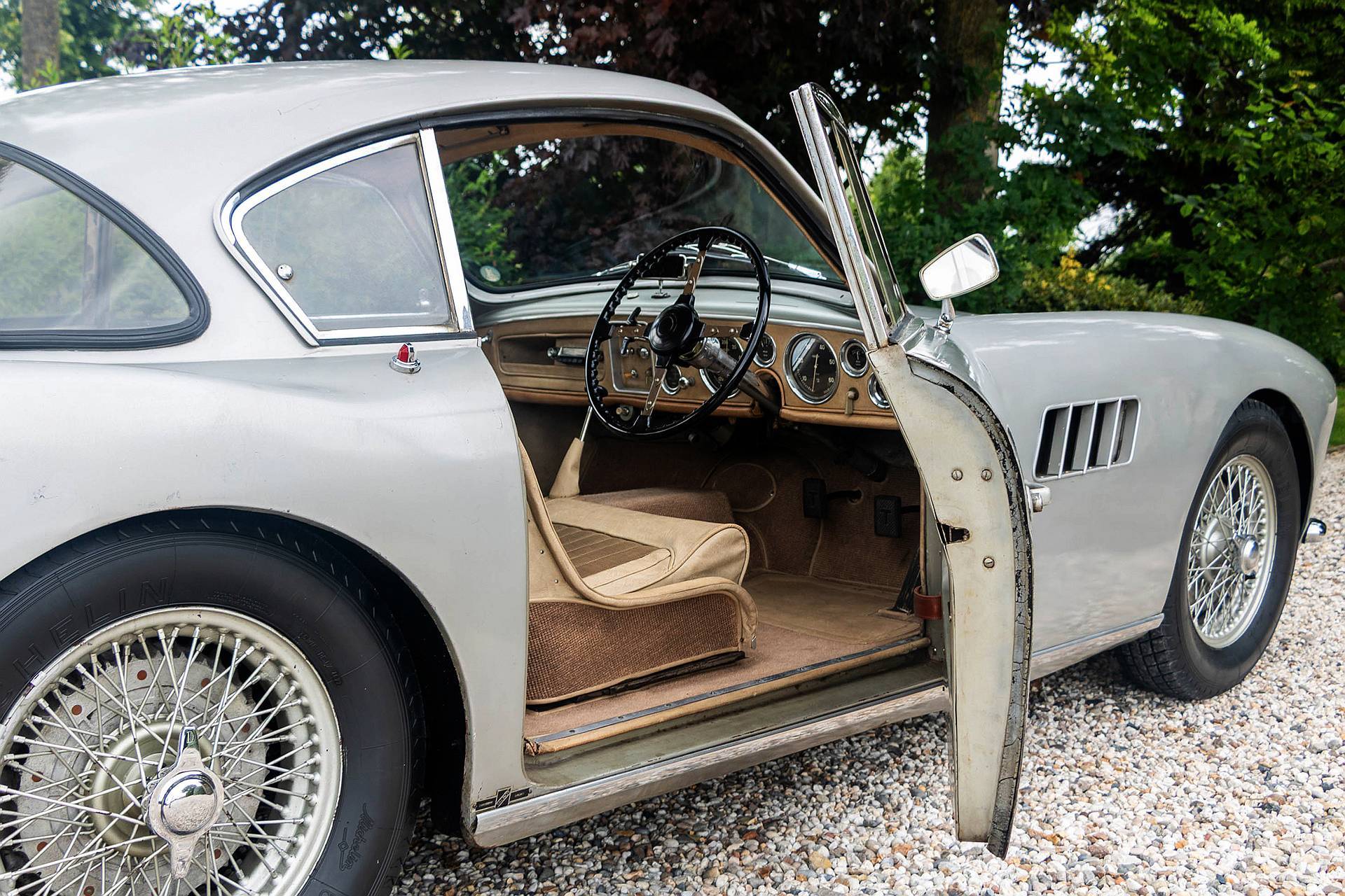 Talbot-Lago T14 LS - arystokrata francuskiej motoryzacji