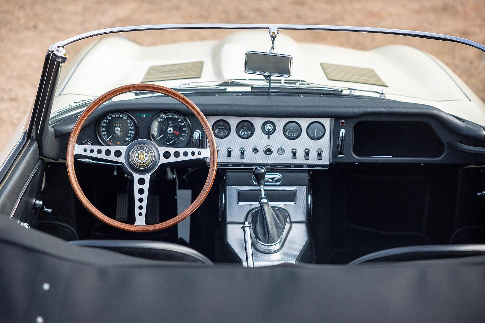 Jaguar E-Type Series I 3.8 Roadster