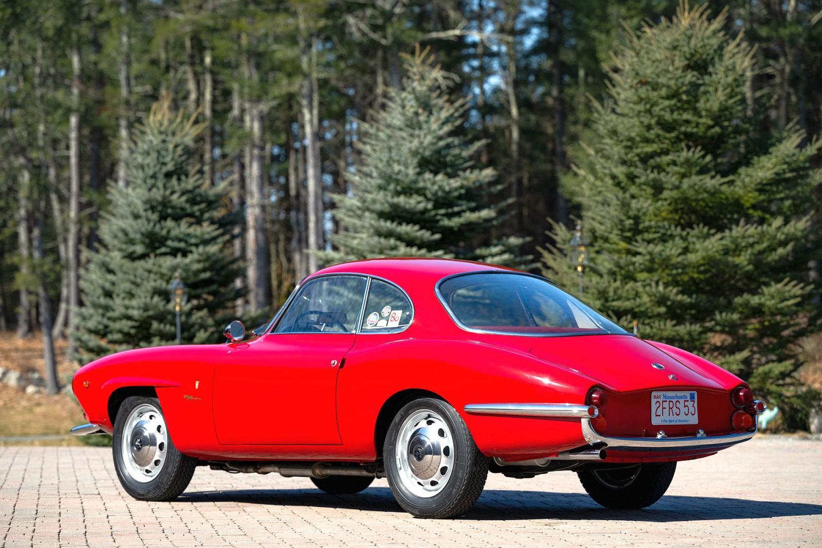 Alfa Romeo Giulietta Sprint Speciale by Bertone