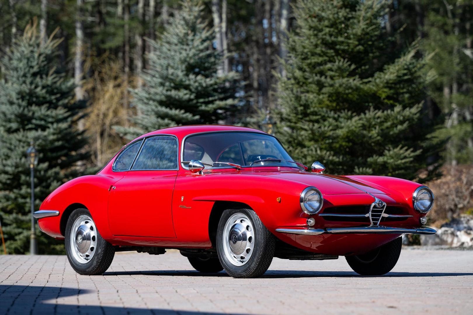 Alfa Romeo Giulietta Sprint Speciale by Bertone