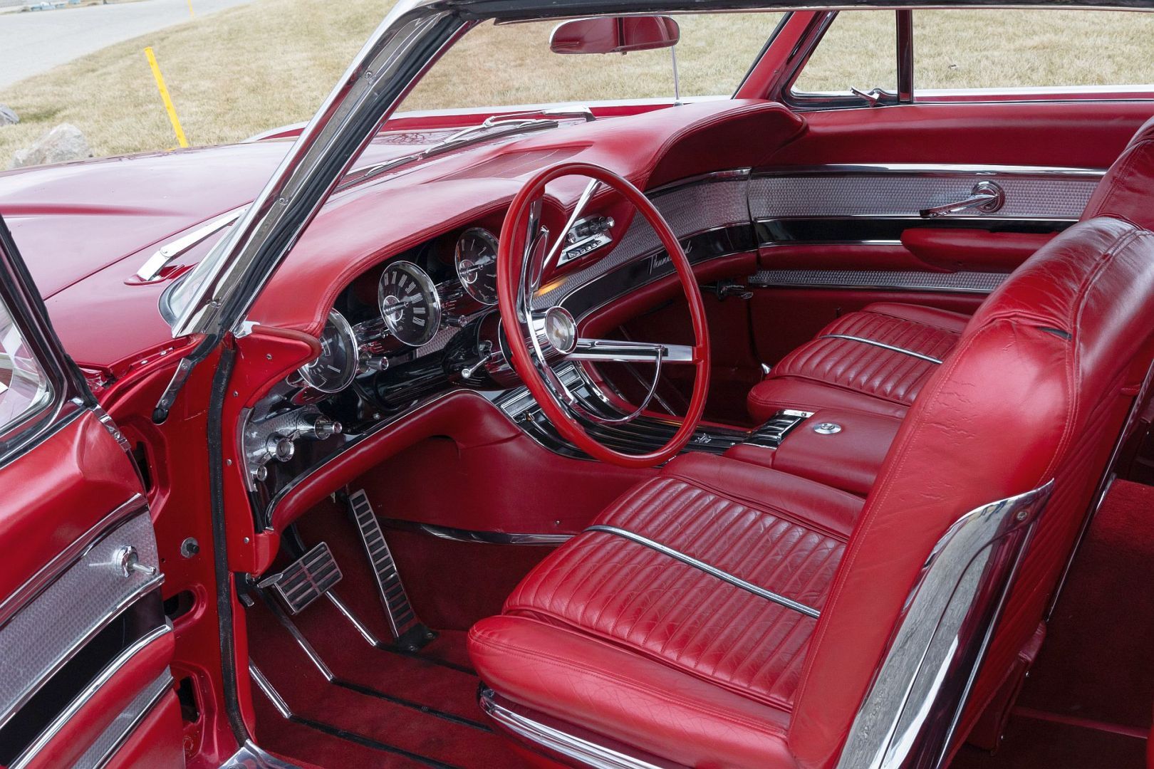 Ford Thunderbird Italien Show Car