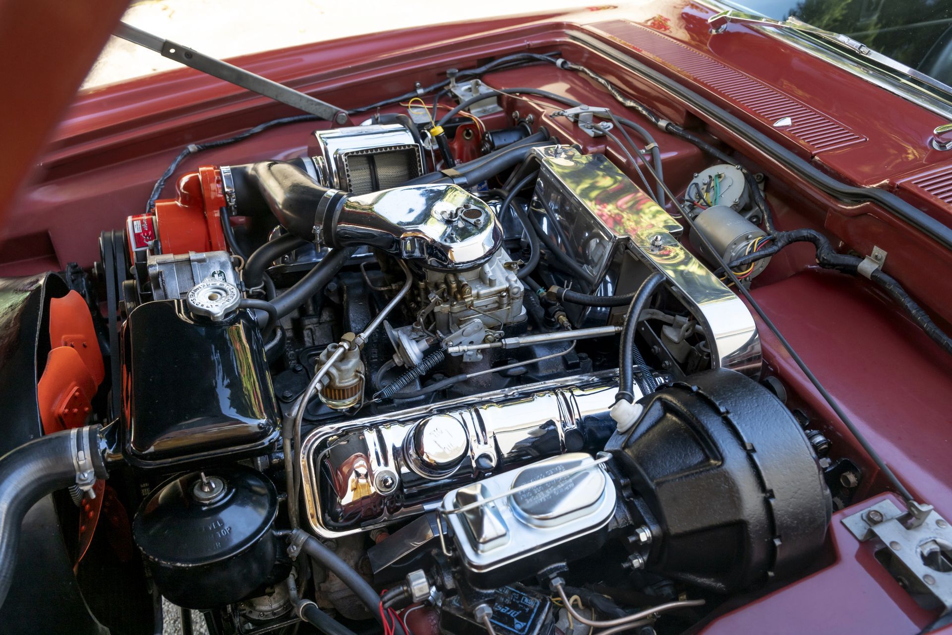 Avanti R2 - kultowy model, który miał uratować markę  Studebaker