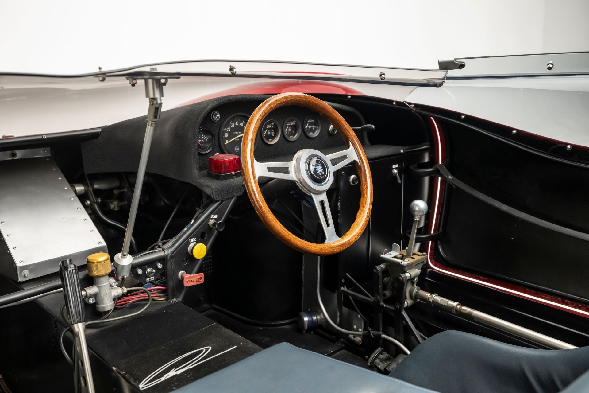 De Tomaso P70 - wyścigowy sen, który prawie się spełnił