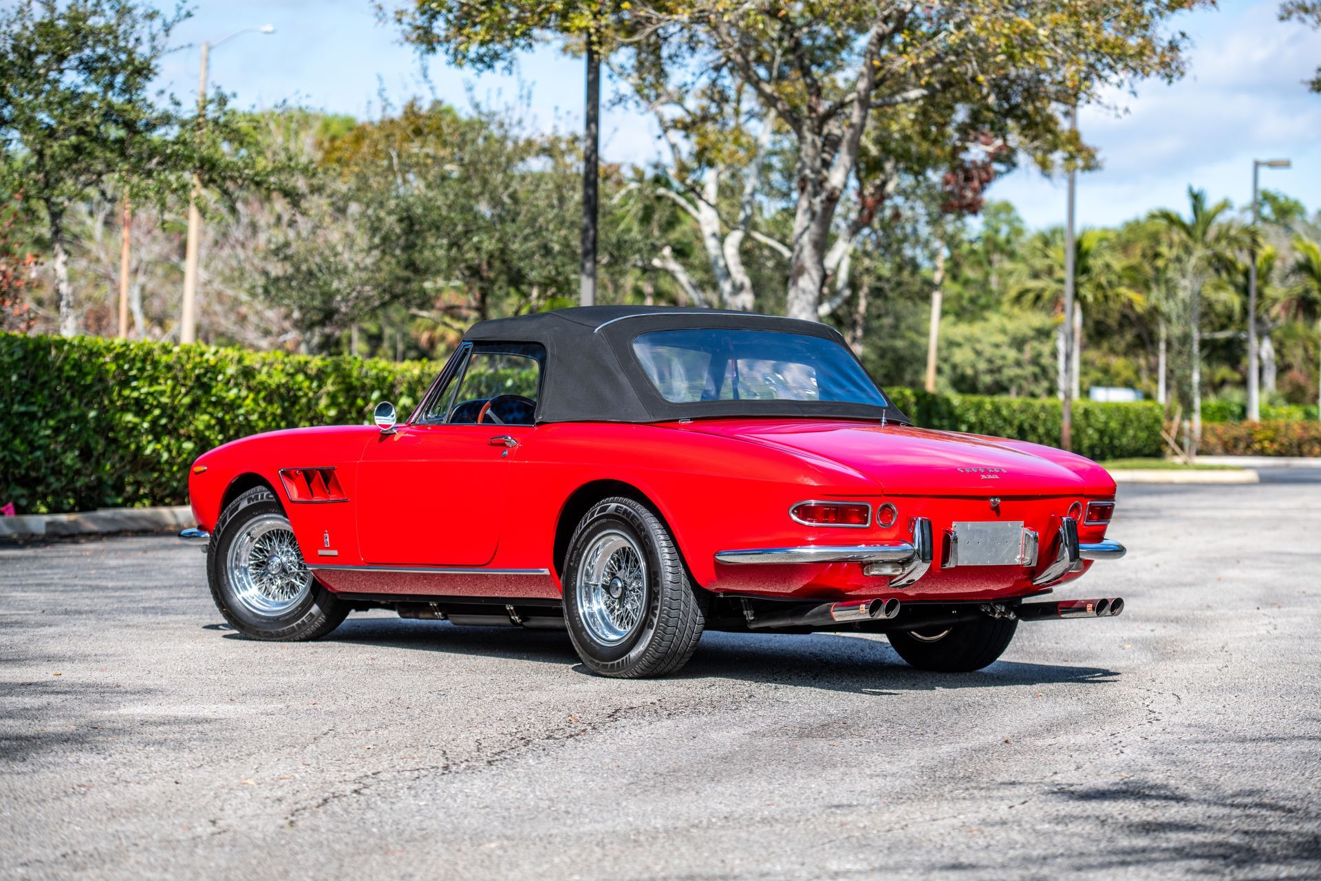 Ferrari 330 GTS by Pininfarina