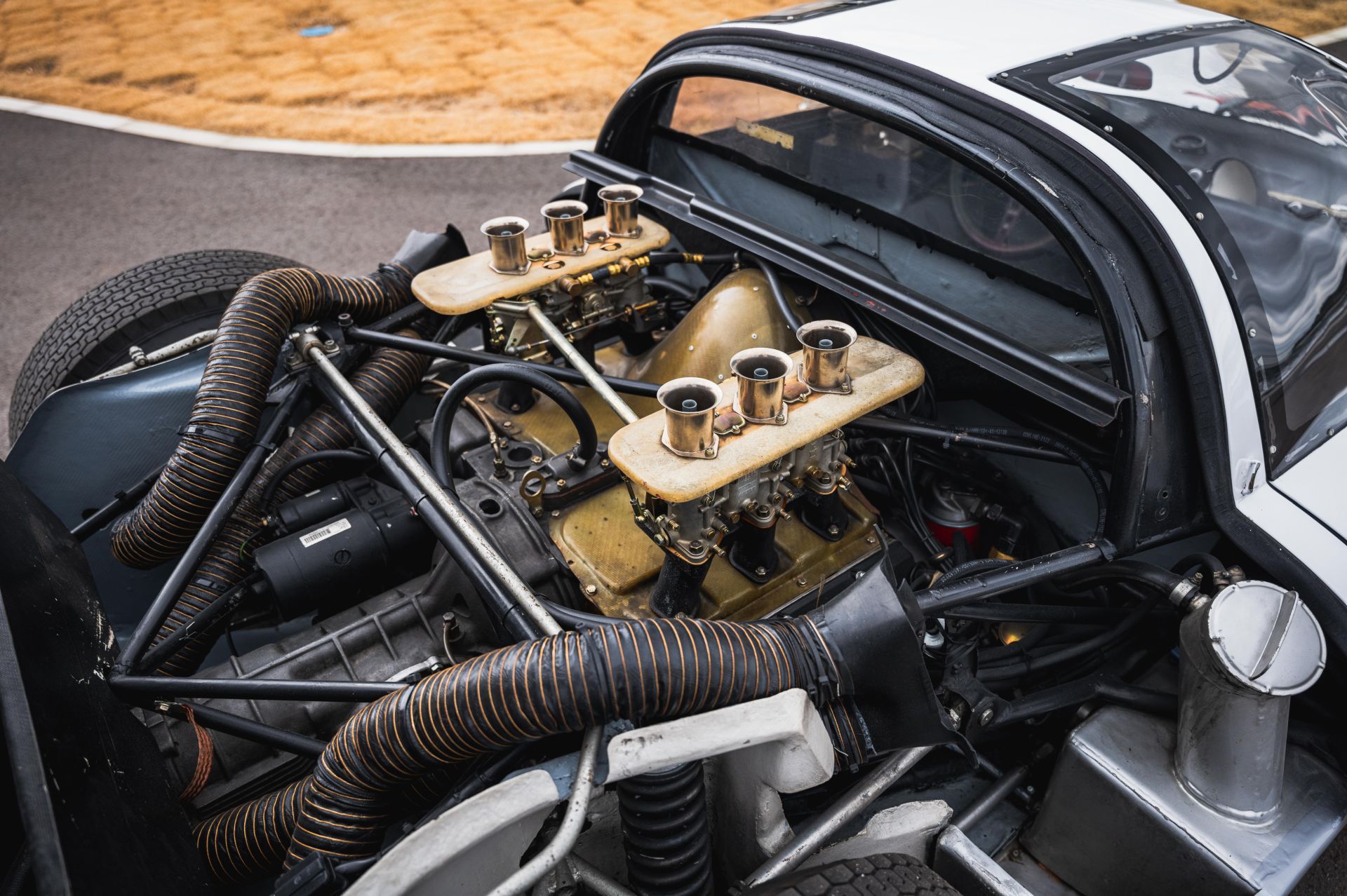 Porsche 906