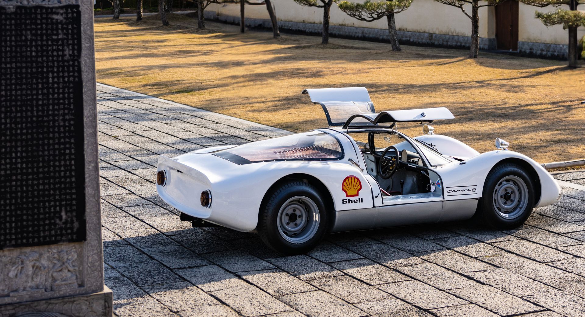 Porsche 906