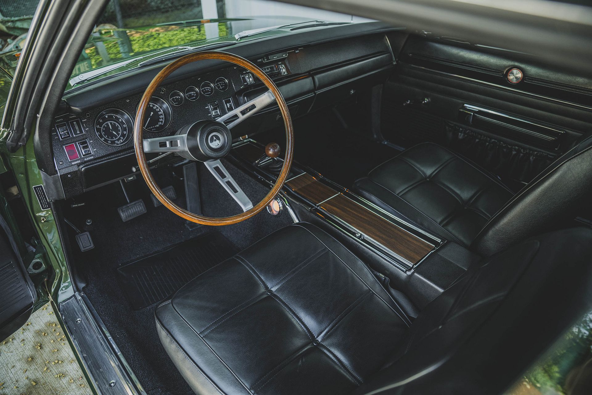 Dodge Charger R/T Hemi - klasyka amerykańskich muscle carów