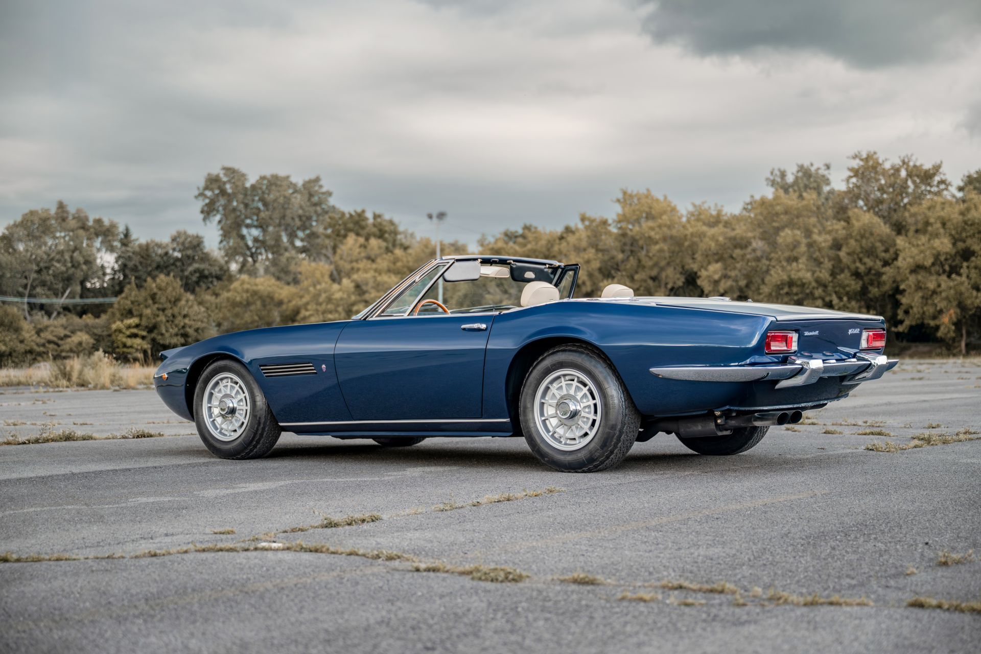 Maserati Ghibli 4.7 Spyder - włoska legenda z silnikiem V8