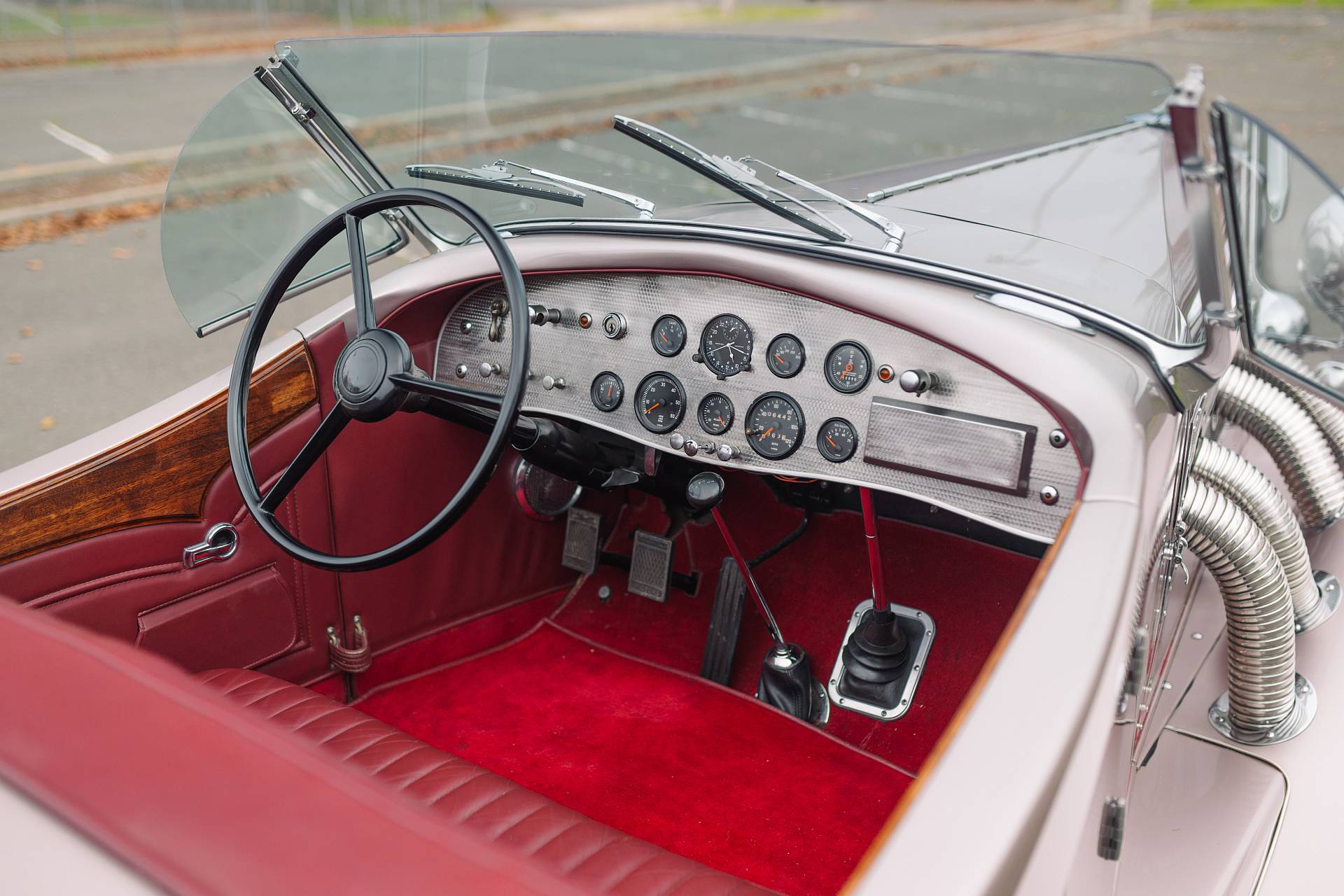 Duesenberg SSJ Roadster - między tradycją, a nowoczesnością