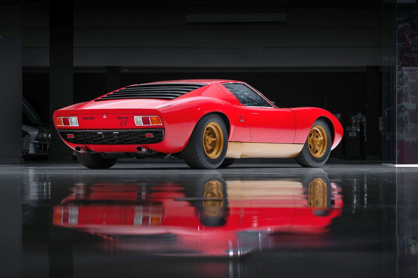 Lamborghini Miura P400 SV by Bertone