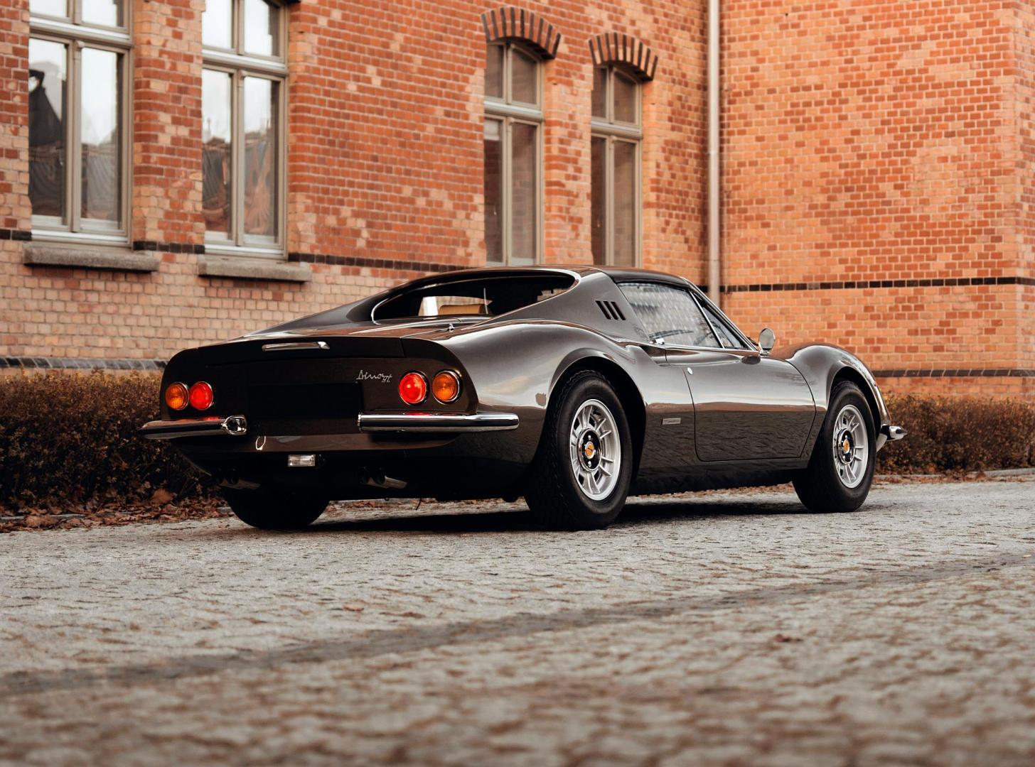 Ferrari Dino 246 GTS by Scaglietti