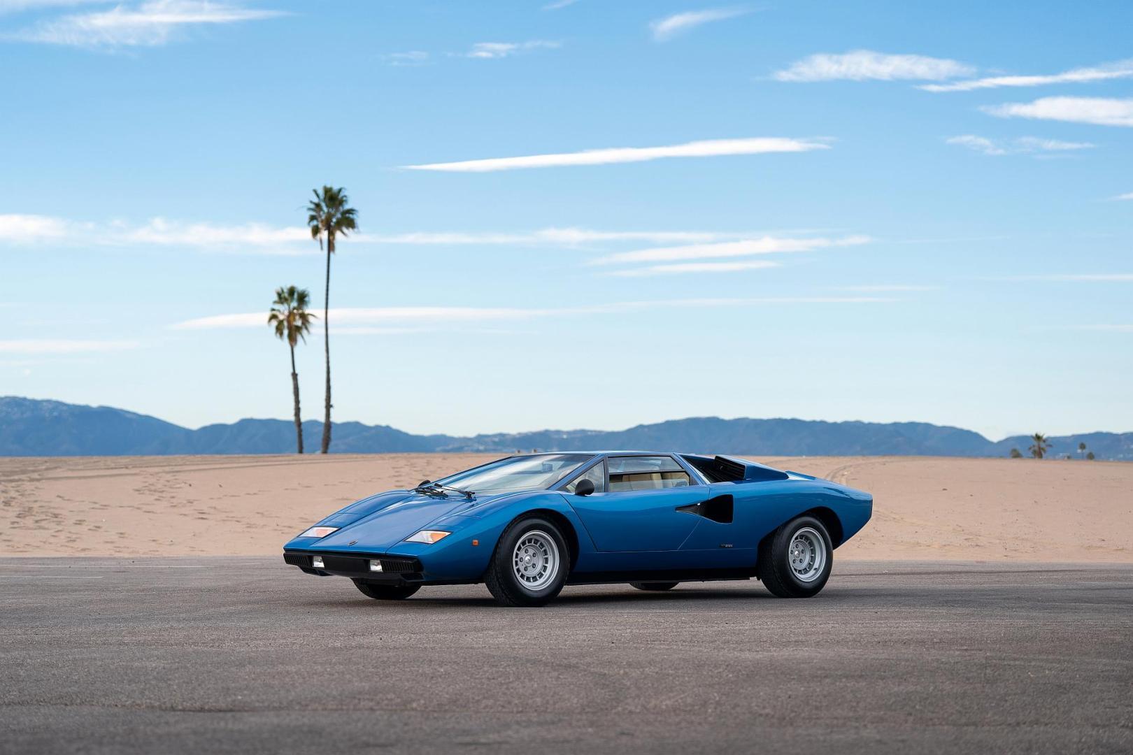 Lamborghini Countach LP 400 "Periscopio" by Bertone