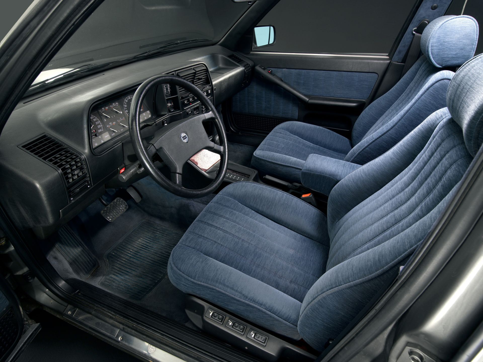Lancia Thema Familiare by Zagato