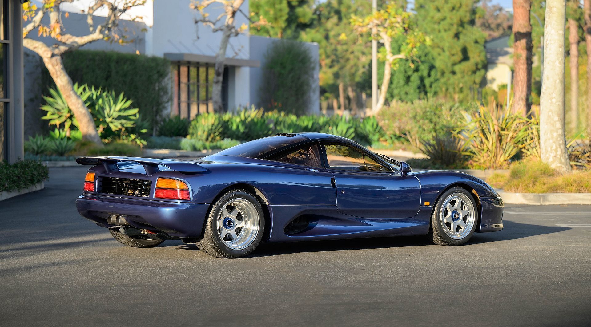 Jaguar XJR-15