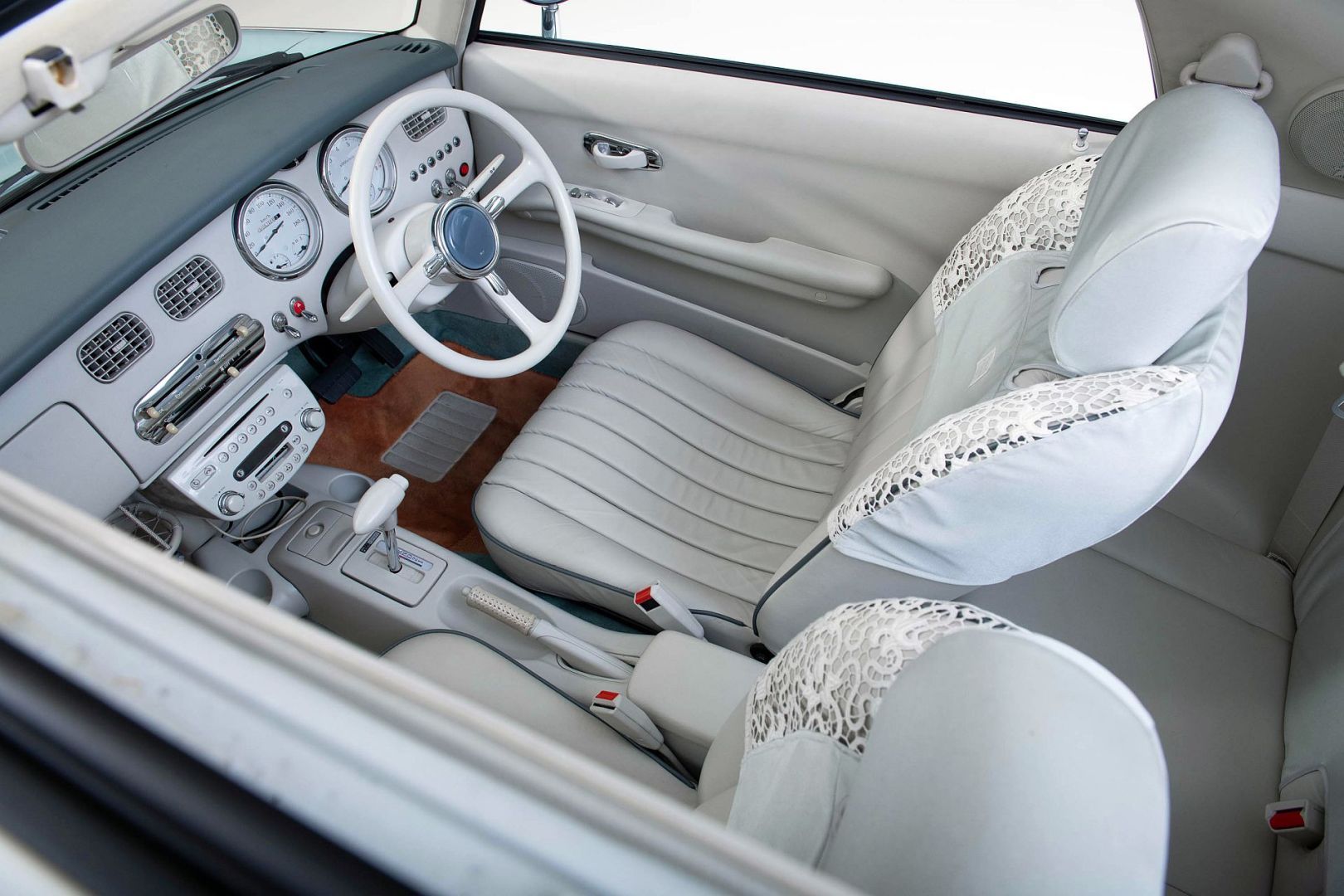 Nissan Figaro