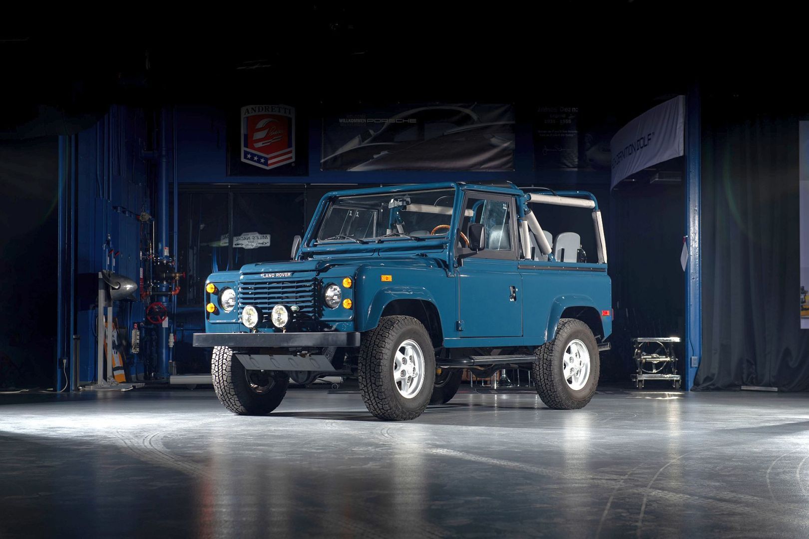 Land Rover NAS Defender 90