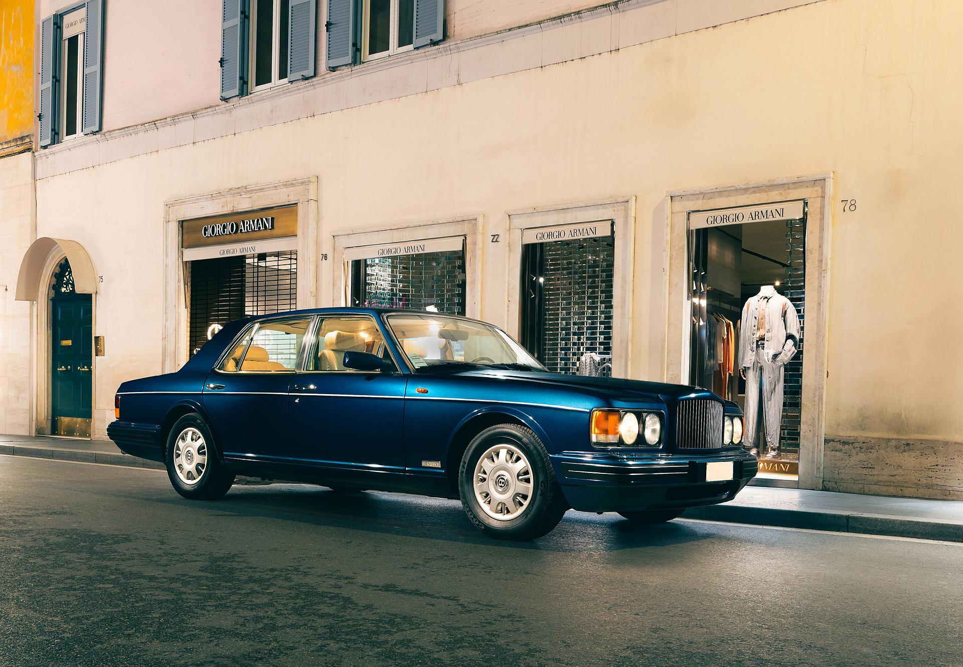 Bentley Brooklands - dyskretna potęga luksusu od Giorgio Armani