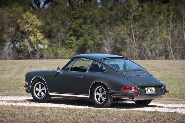 Porsche 911S "Le Mans"