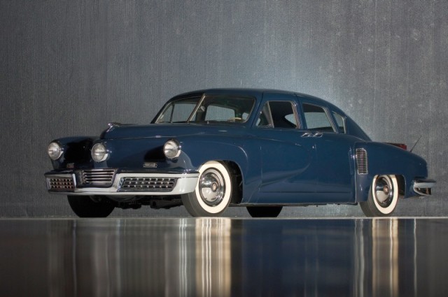 tucker-48-4dr-sedan_01