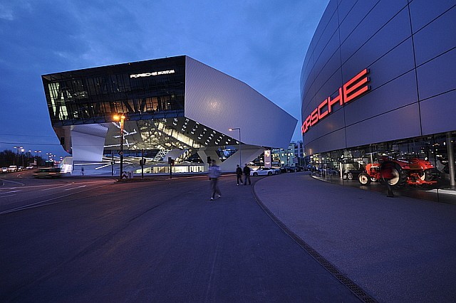 porsche_museum_stuttgart_zuffenhausen