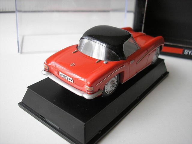 Syrena Sport w skali 1:43