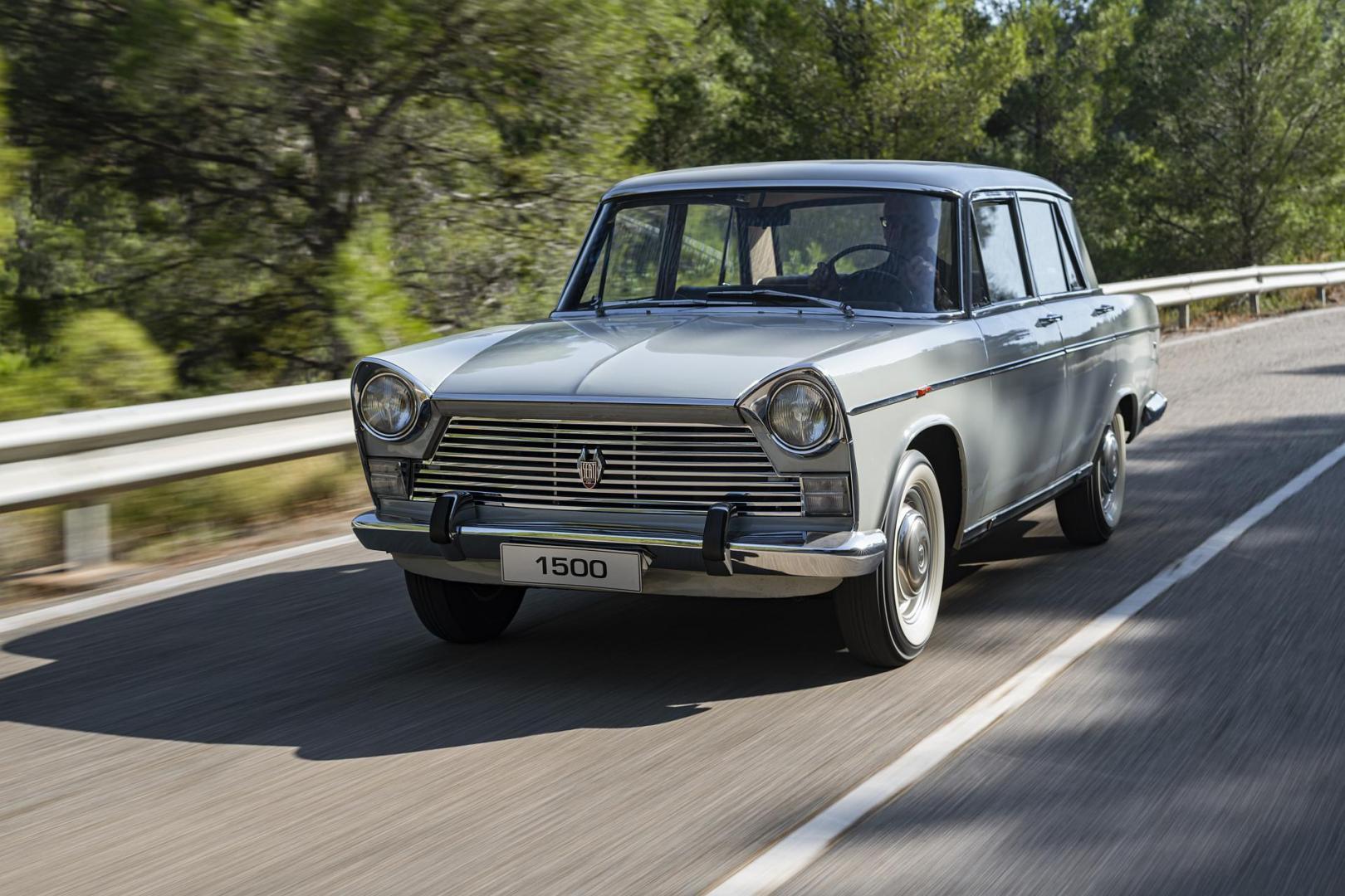 SEAT 1500