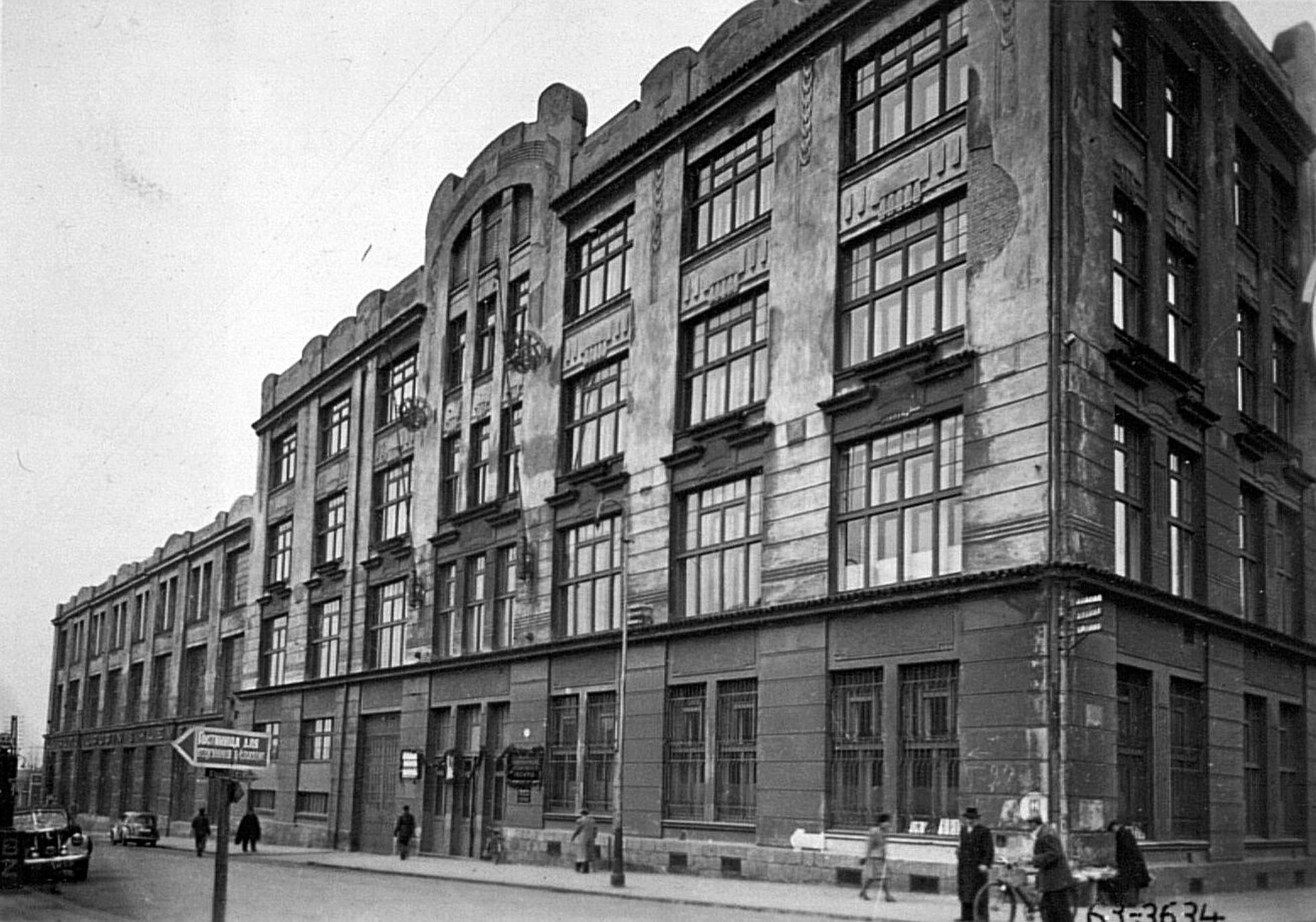 Budynek administracyjny w 1945 r.