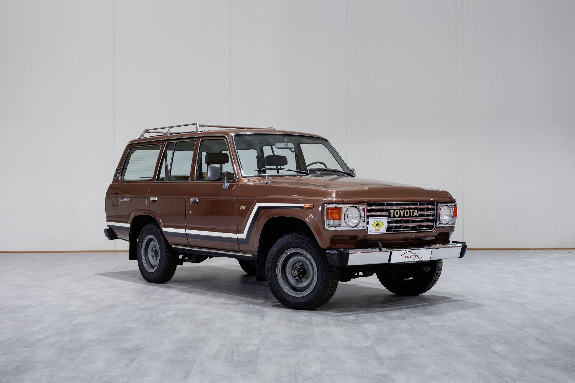 Motoryzacja i kino - wystawa kultowych Toyot w Toyota Collection