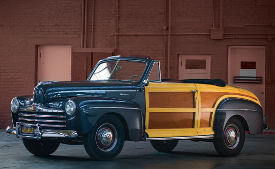 Auta z „drewna” czyli niecodzienna kolekcja samochodów na aukcji