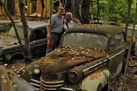 Samochody z cmentarzyska sprzedane – koniec aukcji
