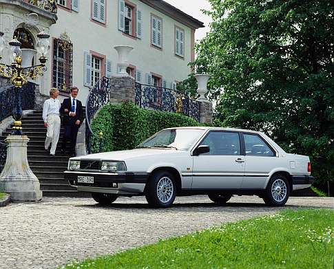 25 lat temu zaprezentowano Volvo 780