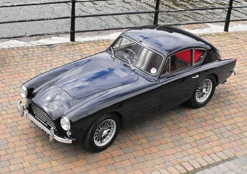 „Jedyne” 80 tys. funtów za auto twórcy przygód agenta Jamesa Bonda